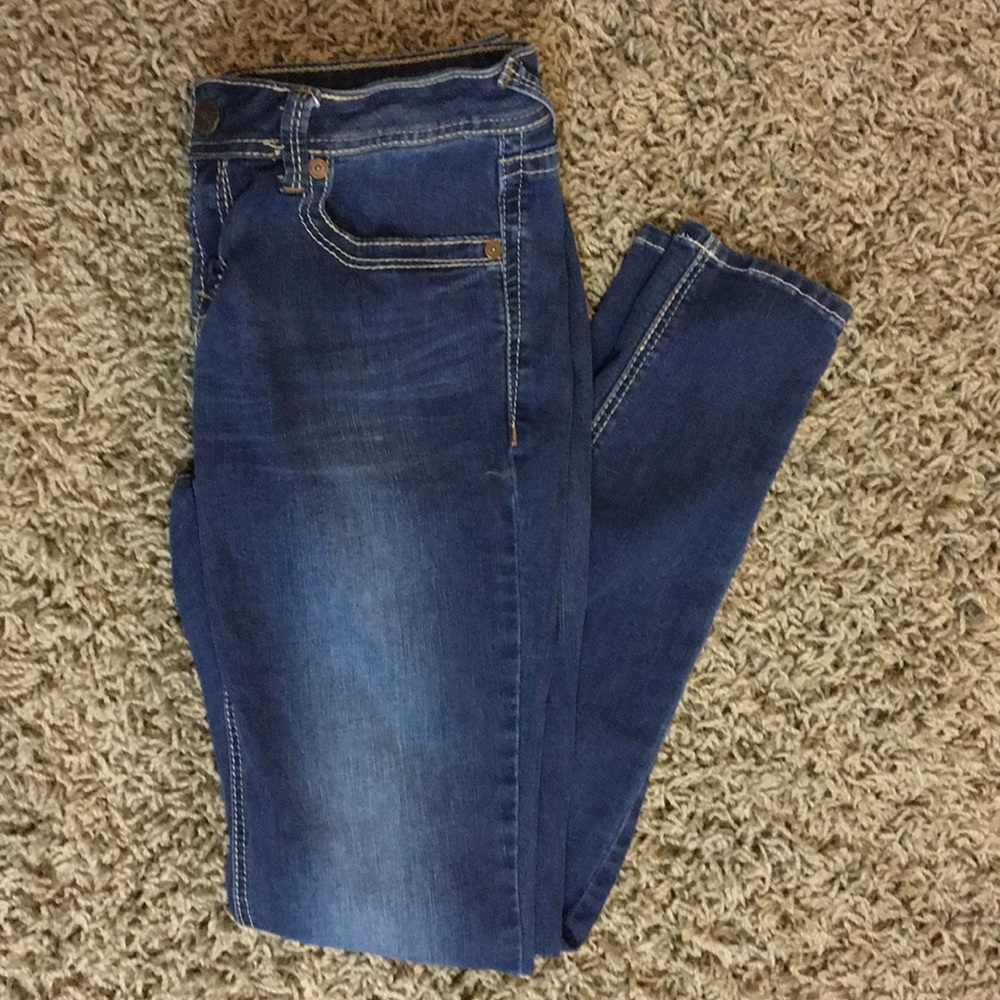 Wallflower Size 9 Skinny Jeans